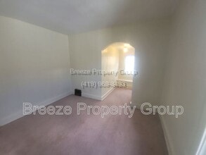 1436 W High St in Lima, OH - Building Photo - Building Photo