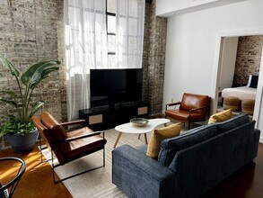 527 St Joseph St, Unit SI ID1265373P in New Orleans, LA - Building Photo - Building Photo