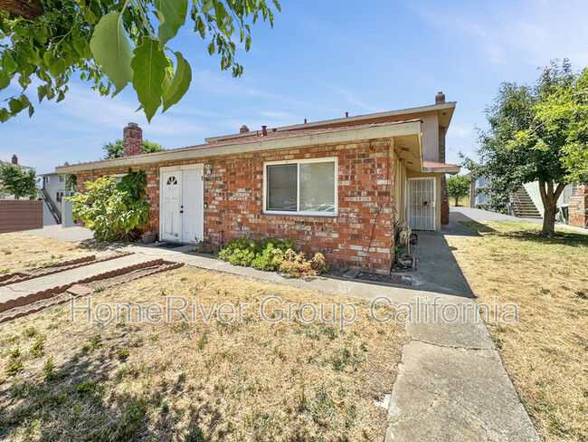 property at 100 Nedra Ct