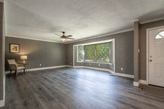 1209 N Olive St in Benton, AR - Building Photo - Building Photo