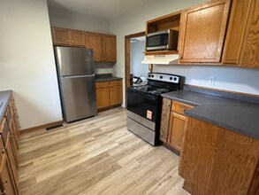 1045 Second Ave E in Horton, KS - Building Photo - Building Photo