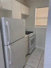 1255 W 49th Pl in Hialeah, FL - Building Photo - Building Photo