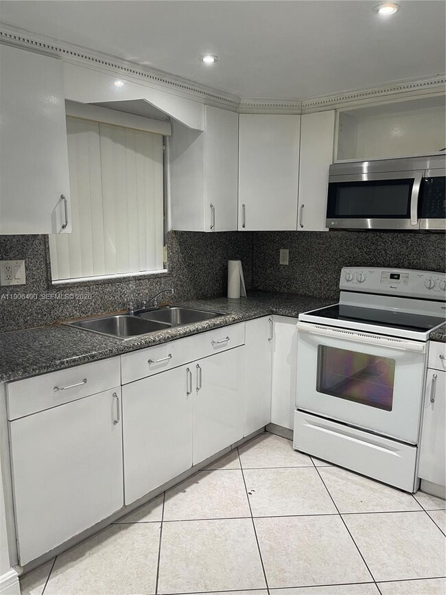 property at 7505 SW 82nd St