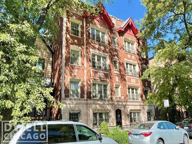 2500 N Sawyer Ave, Unit 1B