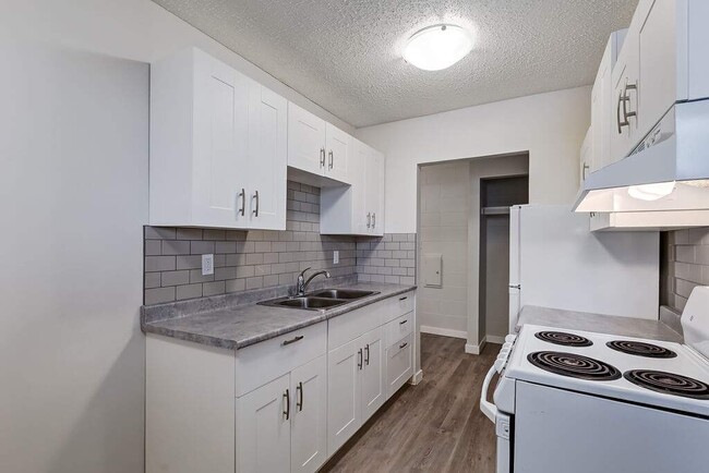 Westside Apartments in Yorkton, SK - Building Photo - Building Photo