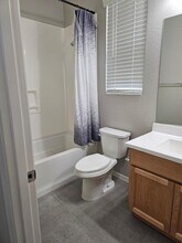 15092 W Portland St in Goodyear, AZ - Foto de edificio - Building Photo