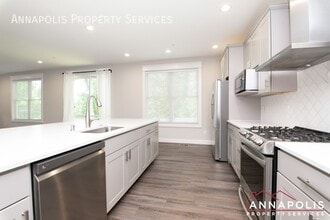 804 Lynwood Ln in Severna Park, MD - Building Photo - Building Photo