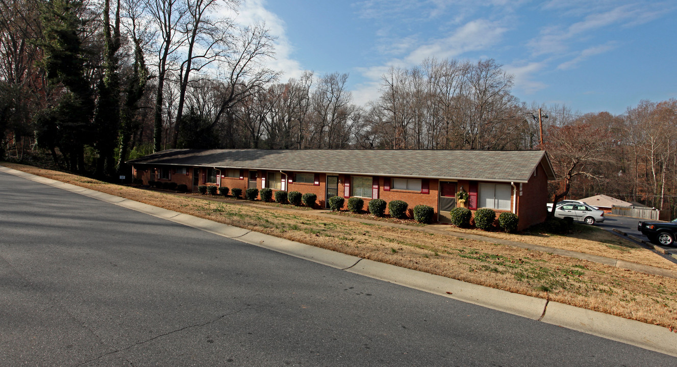 4144-4156 Hiddenbrook Dr in Charlotte, NC - Building Photo