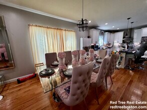 24 Grovenor Rd in Boston, MA - Building Photo - Building Photo