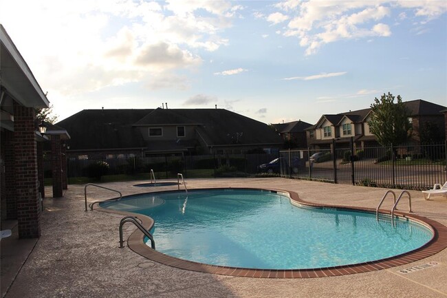 8903 Keymill Dr in Houston, TX - Building Photo - Building Photo