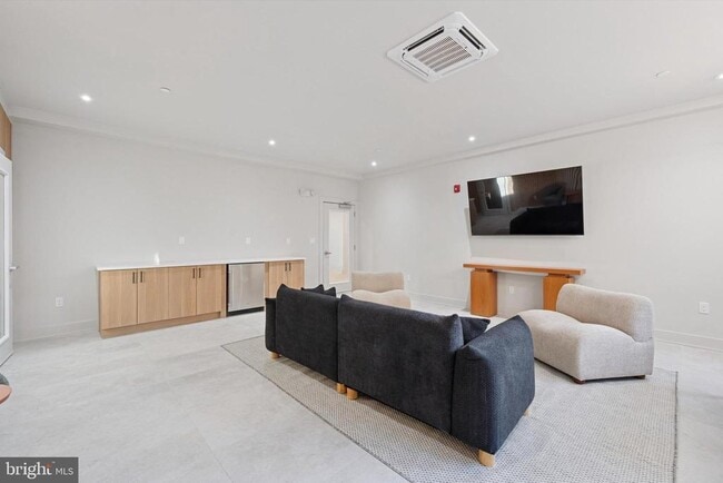 5521 Wayne Ave in Philadelphia, PA - Building Photo - Building Photo