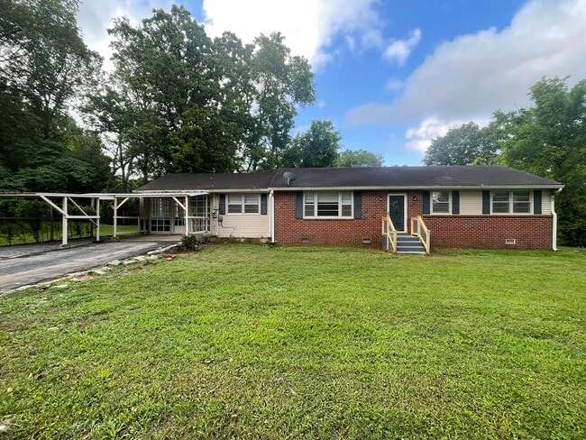property at 312 Dellwood Dr