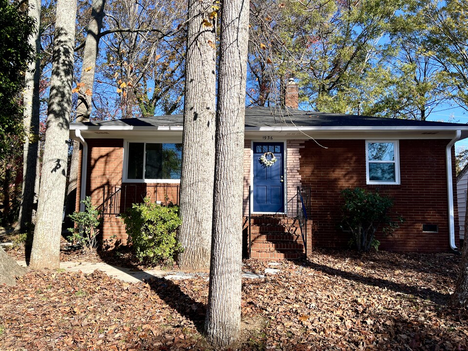 1936 Russell Ave in Charlotte, NC - Foto de edificio