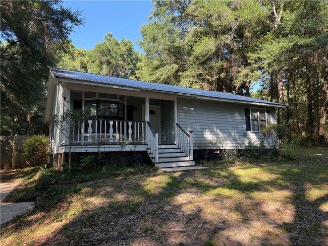 property at 1001 Caroline Ave