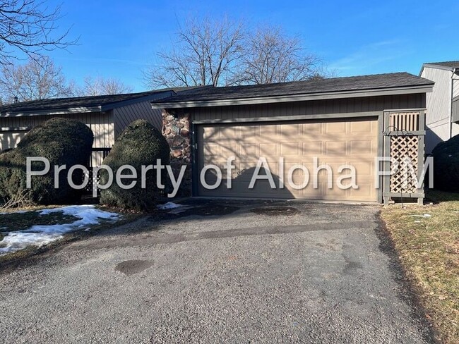 885 Camelot Dr in Boise, ID - Building Photo - Building Photo