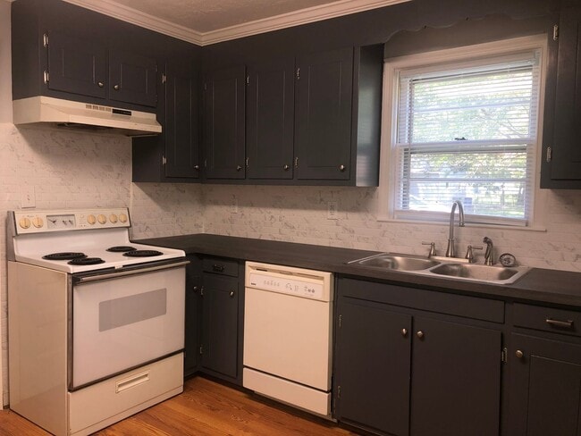 614 73rd St in Newport News, VA - Building Photo - Building Photo