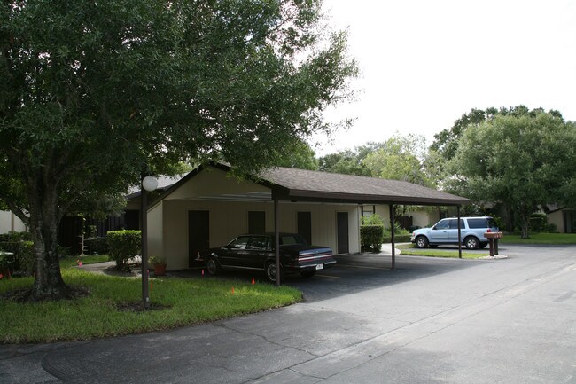 Tallywood Apartments in Sarasota, FL - Building Photo - Building Photo