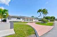 9641 SW 94th St in Miami, FL - Building Photo - Building Photo