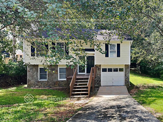 3156 Fescue Cir