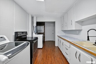 7105 166th Ave E in Sumner, WA - Building Photo - Building Photo