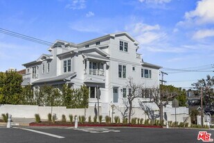 566 Ida St in Los Angeles, CA - Building Photo