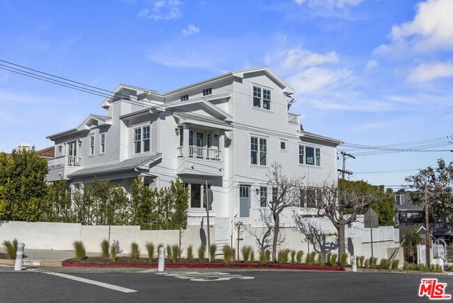 property at 566 Ida St