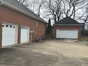 4236 N Woodstock Dr in Clarksville, TN - Building Photo - Building Photo