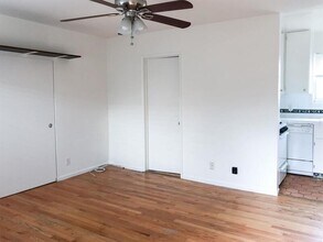 474 Sherman Ave in Los Angeles, CA - Building Photo - Building Photo