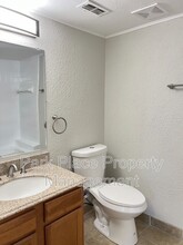 1068 Lotus Pkwy in Altamonte Springs, FL - Building Photo - Building Photo