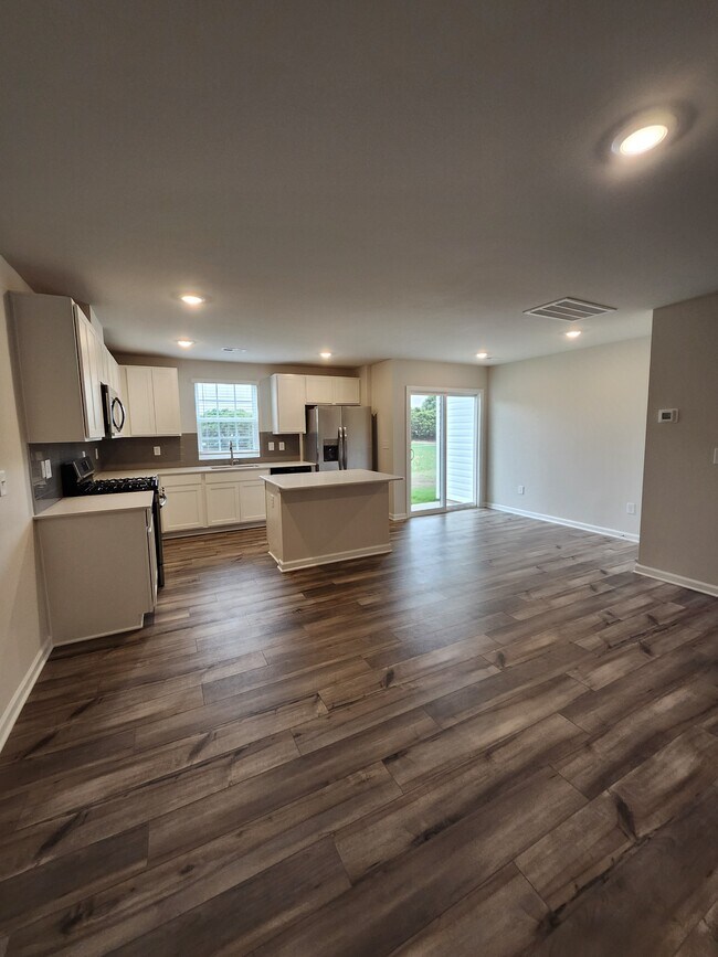 723 Peyden Ln in Spartanburg, SC - Building Photo - Building Photo