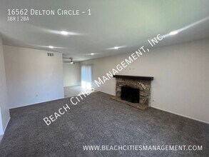 16562 Delton Cir in Huntington Beach, CA - Building Photo - Building Photo