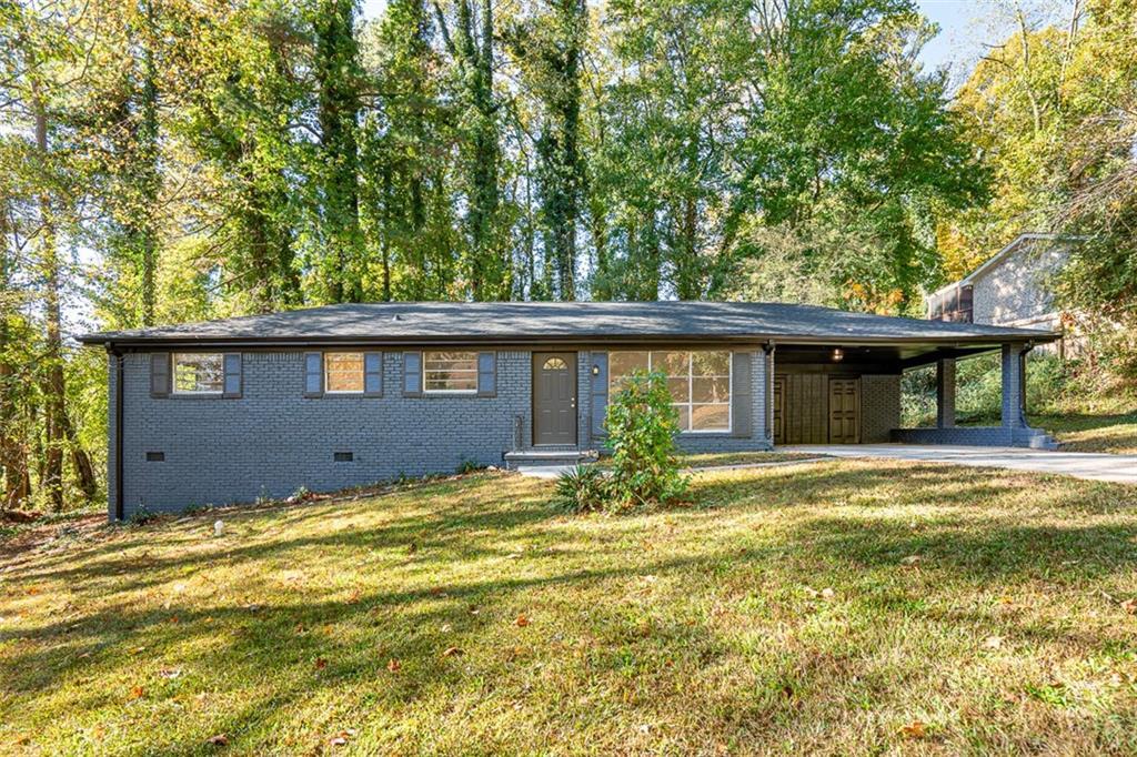 5726 Southwick Ct SW in College Park, GA - Building Photo
