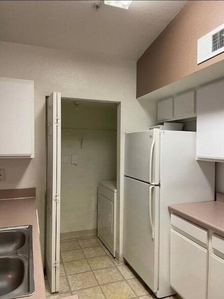 131 SW Palm Dr in Port St. Lucie, FL - Building Photo - Building Photo