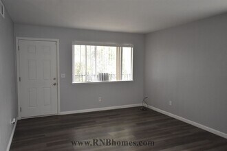 4725 Hayford Way in Sacramento, CA - Building Photo - Building Photo