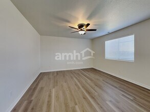 3713 Winter Sun Dr in Colorado Springs, CO - Foto de edificio - Building Photo