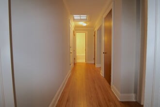 622 N Western Ave in Lake Forest, IL - Building Photo - Building Photo