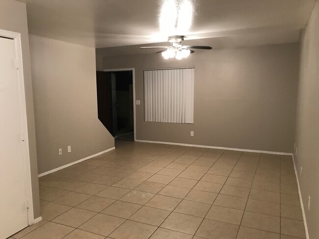6213 E Greenway St in Mesa, AZ - Building Photo - Building Photo