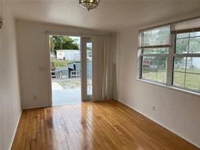 26143 Rose Ln in Astatula, FL - Building Photo - Building Photo