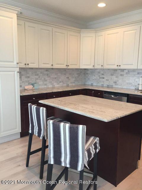 1066 Ocean Ave in Sea Bright, NJ - Building Photo