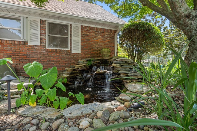 20 Magnolia Ave in Shalimar, FL - Building Photo - Building Photo