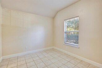 356 Housefinch Loop in Leander, TX - Building Photo - Building Photo