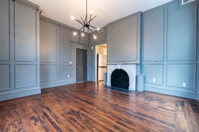 215 Broadway