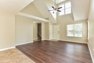 1118 Benton Mason Dr in La Vergne, TN - Building Photo - Building Photo