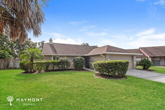 1601 Bent Pine Way in Brandon, FL - Building Photo - Building Photo