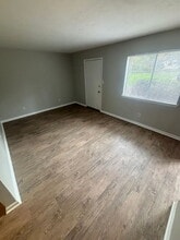 1402 Lazy Brook in Tallahassee, FL - Building Photo - Building Photo