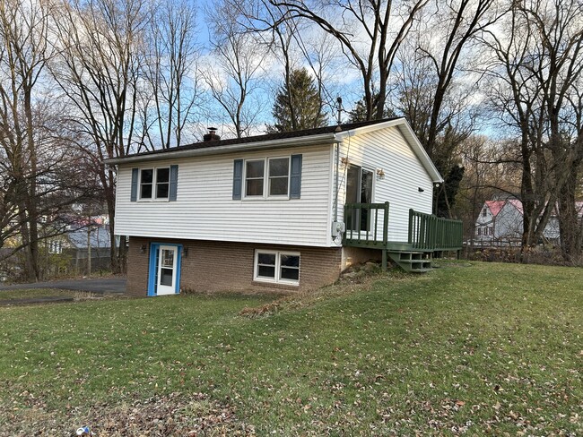 property at 332 Myrtle St
