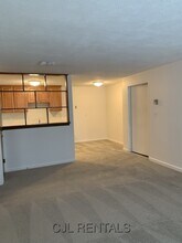 5 Viking Ct in Arlington, MA - Building Photo - Building Photo