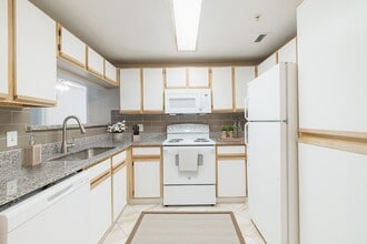 Legacy Park in Houston, TX - Foto de edificio - Building Photo