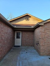 4443 Lizzy Dr in Dallas, TX - Building Photo - Building Photo