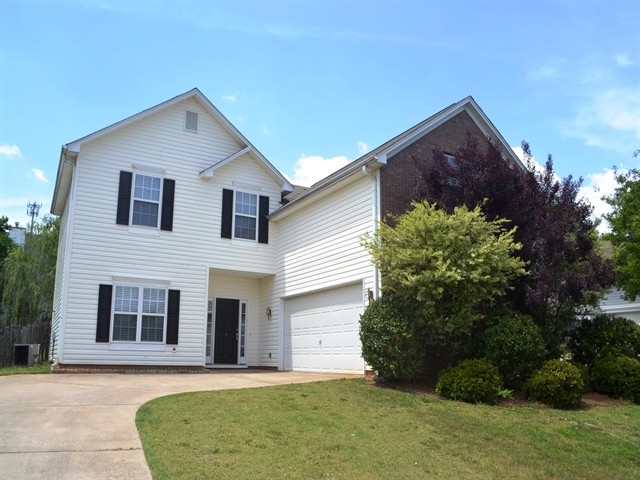 9 Sentinel Ct in Simpsonville, SC - Building Photo
